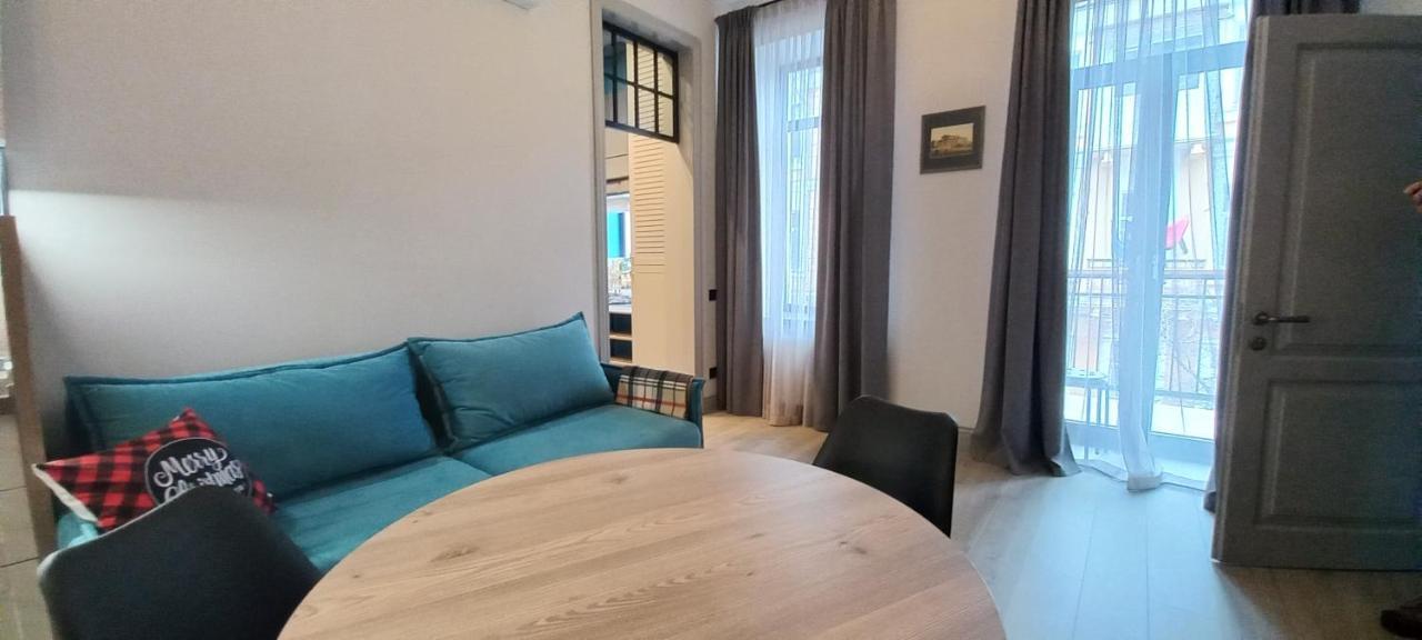 Квартира С Балконом И 2 Спальнями "Na Knyazheskoy" Apartment Одеса Екстериор снимка