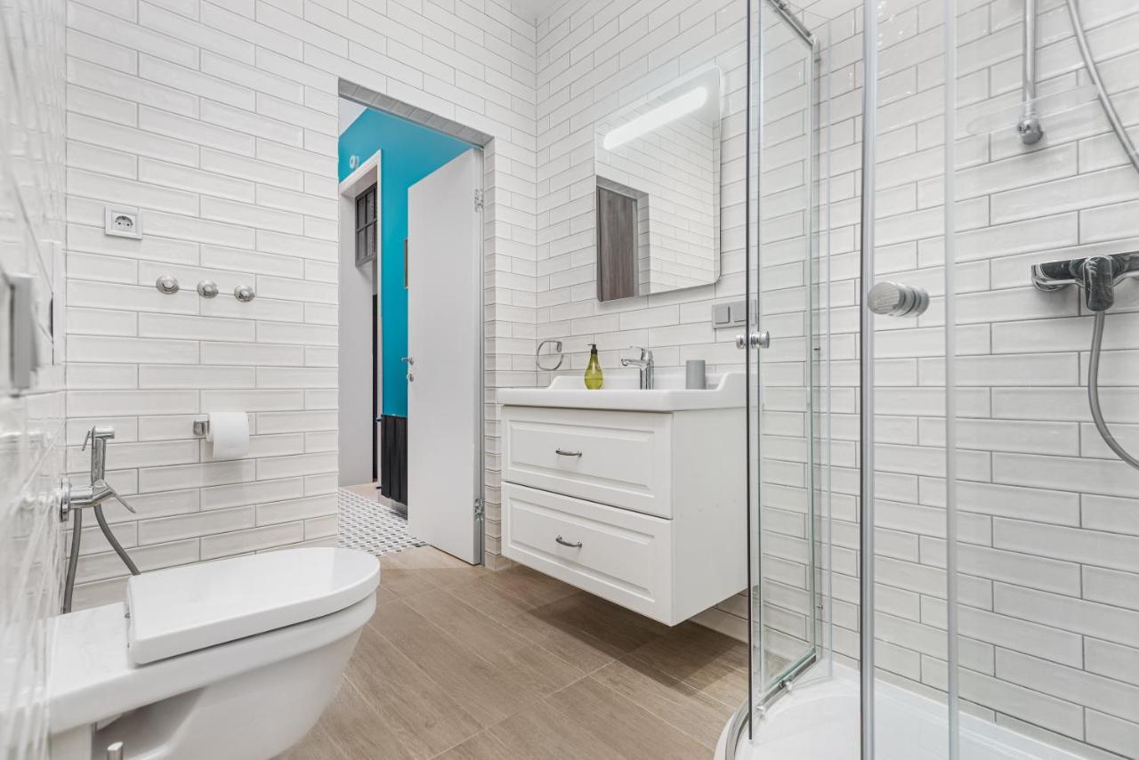 Квартира С Балконом И 2 Спальнями "Na Knyazheskoy" Apartment Одеса Екстериор снимка